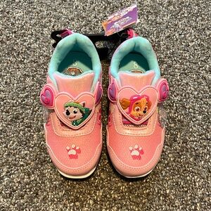 listing-status-banner